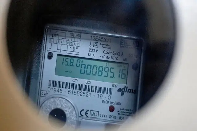 Gdzie licznik gazu w bloku? Znajdź go i poznaj zasady bezpieczeństwa.