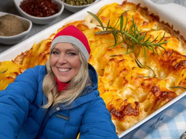 Zapiekanka ziemniaczana Ewy Wachowicz: Sekret idealnego smaku?