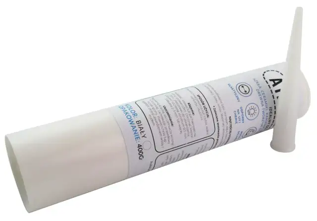 Jakim klejem skleić basen PVC? Najlepsze metody naprawy bez kłopotów