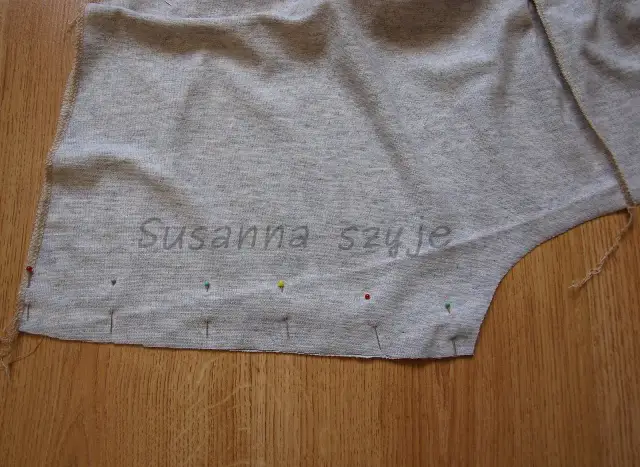 Jak zwęzić bluzkę pod pachami? Prosty poradnik DIY