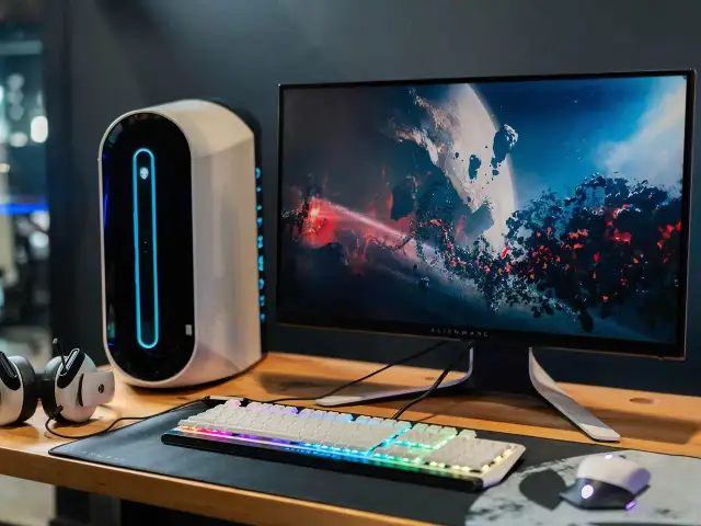 Jaki kabel do monitora? Wybierz najlepszy dla swojego sprzętu