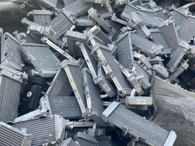 Precio del aluminio en chatarra: ¿Estás vendiendo y no sabes cuánto?