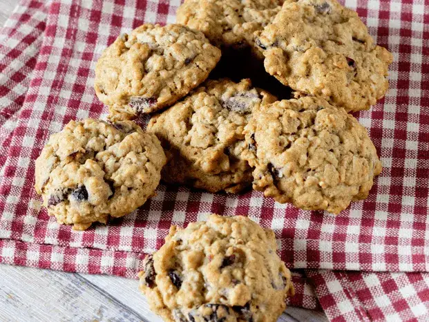 Jakie ciastka mają najmniej kalorii? Odkryj zdrowe alternatywy