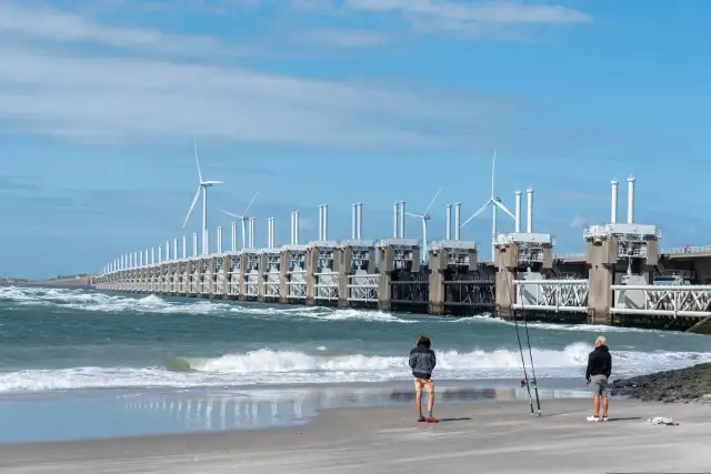 Jakie morze jest w Holandii? Odkryj jego znaczenie i tajemnice