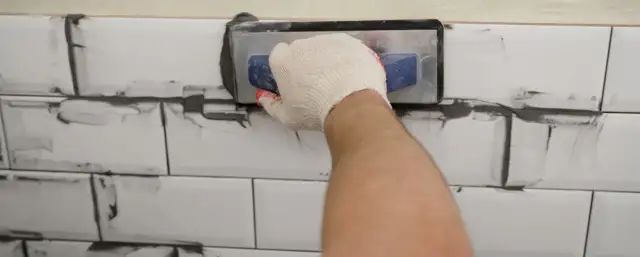 Jaka fuga do kuchni? Wybierz najlepszą opcję na lata użytkowania