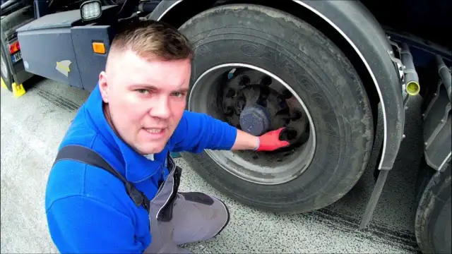 Jak wymienić koło w naczepie - uniknij najczęstszych błędów