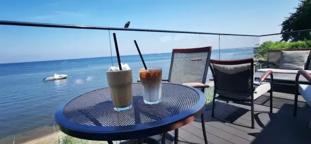 Rewal gdzie zjeść - najlepsze miejsca na smaczne posiłki nad morzem