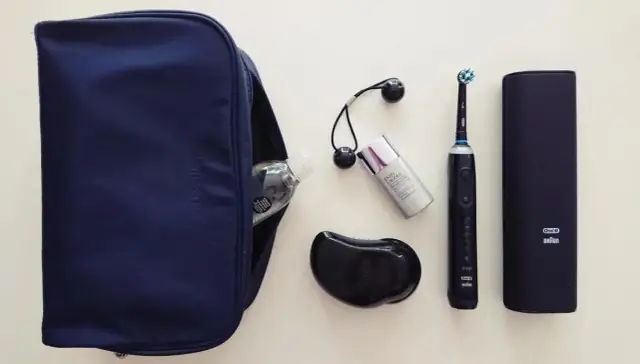 Czy można przewozić szczoteczkę elektryczną w bagażu podręcznym? Oto zasady
