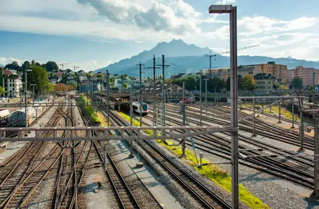 Gdzie w góry pociągiem z Poznania? Odkryj najlepsze trasy i ceny
