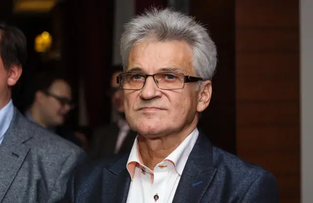 Ile zarabia prezes małej spółdzielni mieszkaniowej? Zaskakujące fakty o wynagrodzeniach