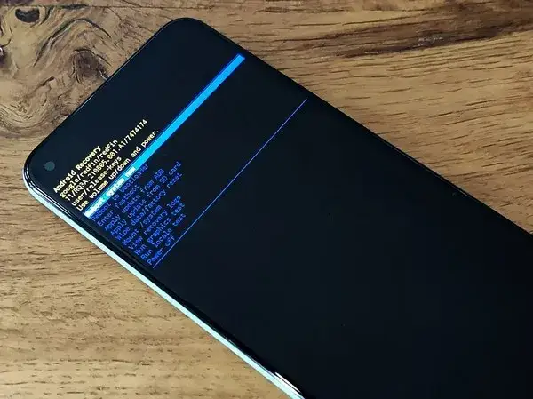 Czarny ekran w telefonie: co robić? Diagnoza, naprawa, odzyskanie danych