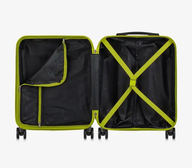 Jak mierzyć walizkę do samolotu Ryanair, aby uniknąć dodatkowych opłat