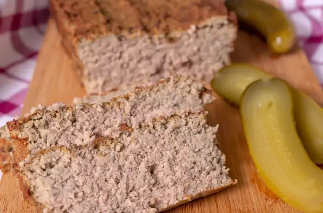 Prosty przepis na pasztet drobiowy w Thermomix, który zachwyci smakoszy