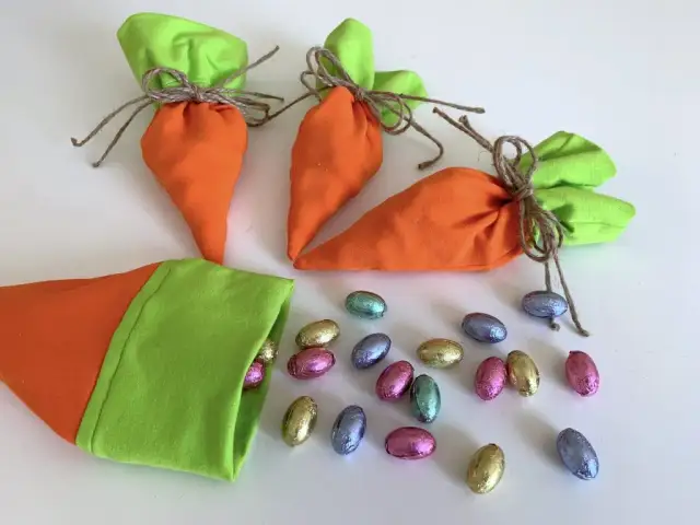 Jak uszyć marchewkę z materiału? Prosty przewodnik krok po kroku