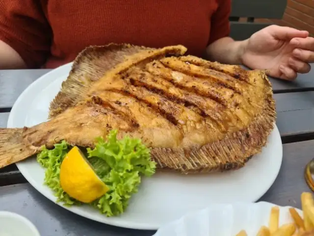 Restauracje w Pustkowie: Najlepsze miejsca na posiłek