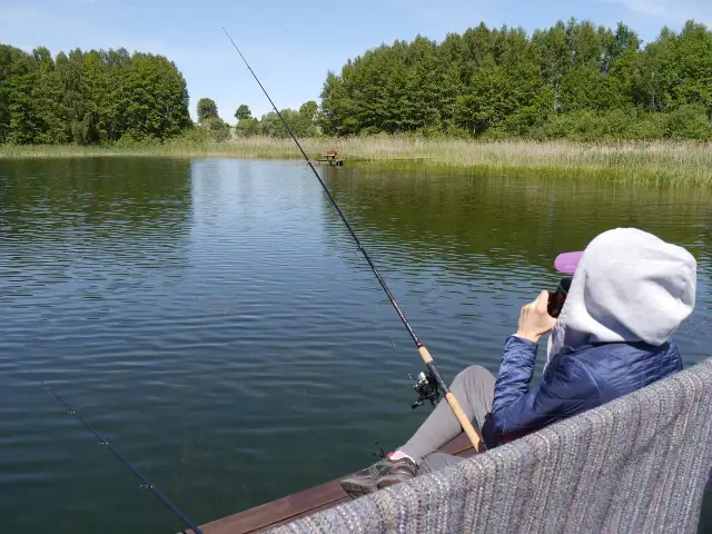 Zezwolenie na wędkowanie w jeziorze Tuczno – ceny i regulacje wędkarskie