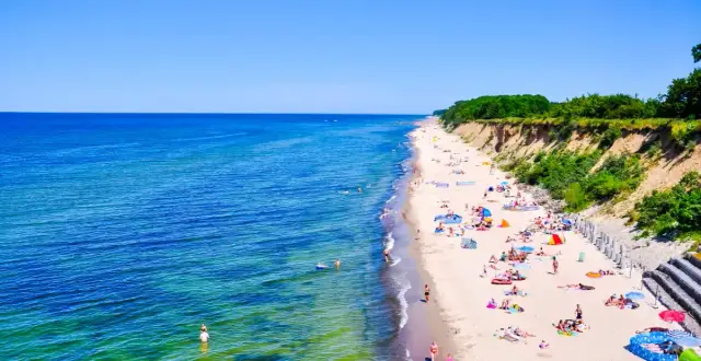 Gdzie tanio nad morze za granicą? Odkryj najlepsze oferty i ceny