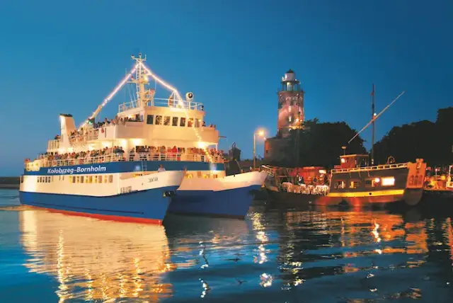 Gdzie można popłynąć z Kołobrzegu? Odkryj najlepsze rejsy i trasy