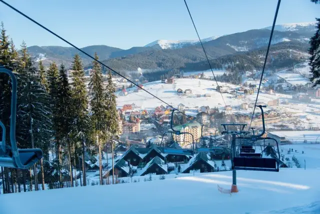 Najlepsze stoki narciarskie w woj. śląskim - idealne na zimowe szaleństwo