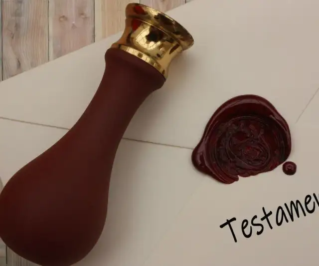 Testament czy darowizna: co wybrać, aby uniknąć problemów z majątkiem?