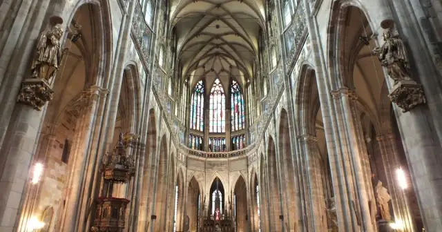 Gotyk epoka: Fascynująca historia i niezwykłe budowle gotyckie