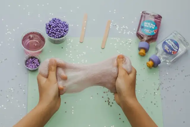 Glut zabawka – najlepsze rodzaje, zastosowania i gdzie kupić