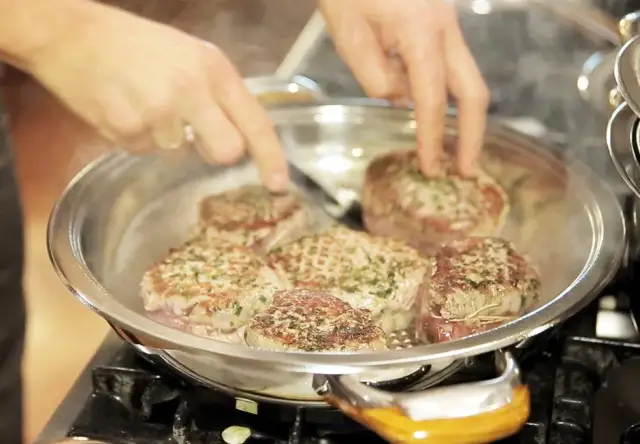 Jak smażyć na patelni Philipiak bez tłuszczu i uniknąć błędów