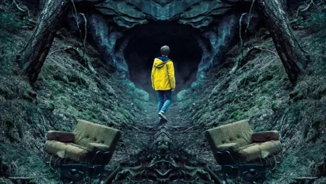 Dark Serial: Opinie Widzów o Zawiłej Fabule i Mrocznym Klimacie