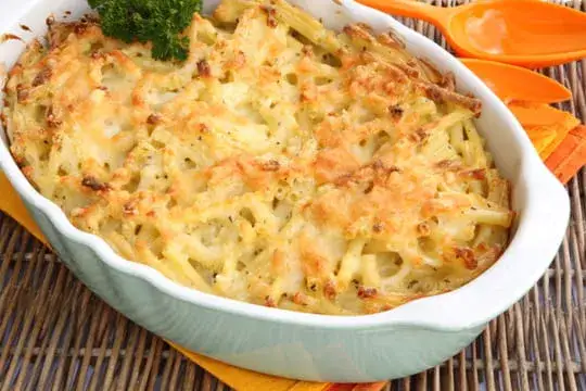 Gratin de pâtes parfait : La recette ultime pour un plat fondant et croustillant