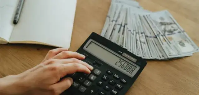 Zasiłek dla bezrobotnych po studiach - sprawdź, jak go uzyskać