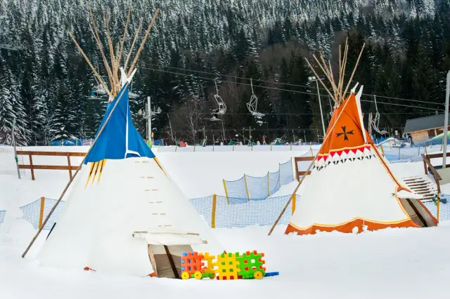 Funpark Černá hora: Przewodnik po snowparku i kosztach