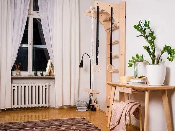 Mini siłownia w domu: jak stworzyć funkcjonalny kącik?