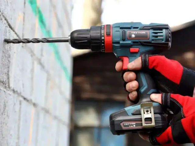 Wiertarka rdzeniowa - poznaj wszystko o precyzyjnym wierceniu w betonie
