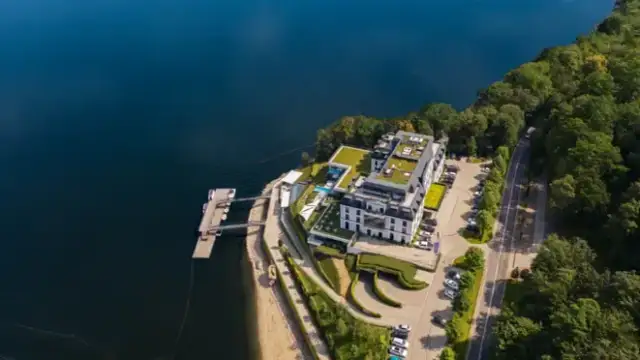 Heron jezioro rożnowskie - luksusowy hotel z widokiem na naturę