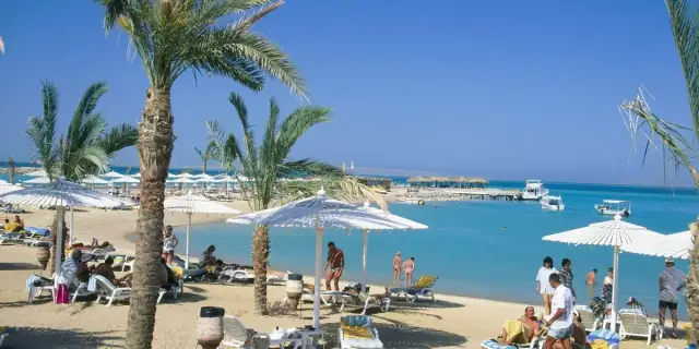 Czy w Egipcie można wychodzić poza hotel? Bezpieczeństwo i porady dla turystów