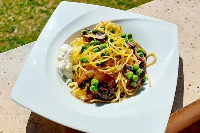 Pâtes aux petits pois : Ma recette italienne crémeuse & authentique