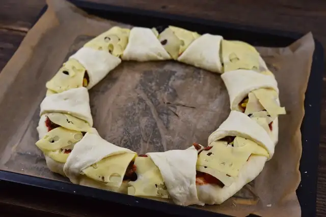 Co z ciasta na pizzę? 10 zaskakujących przepisów na przekąski