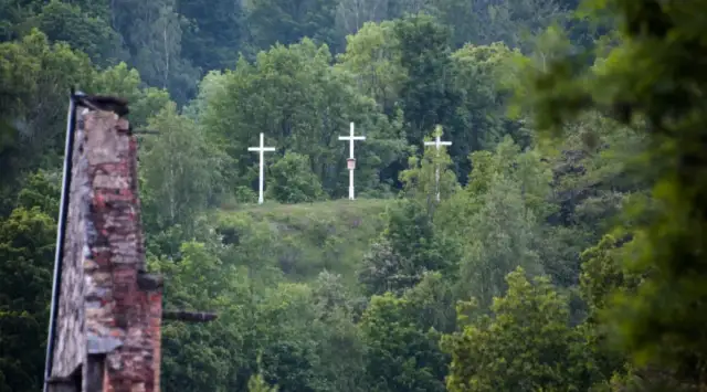 Trzy krzyże: symbolika Golgoty, historii i Twojej wiary