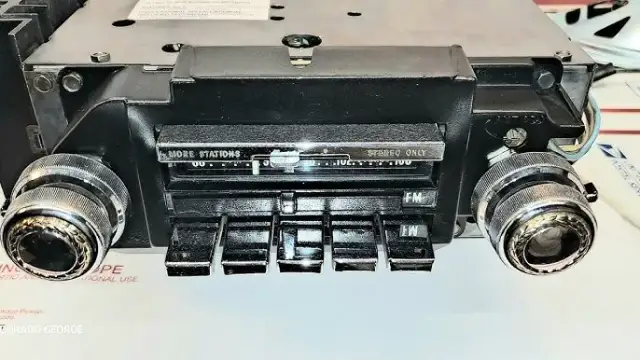 Jean-Michel Jarre: Jak "Oxygène" dotlenił muzykę elektroniczną w 1976?