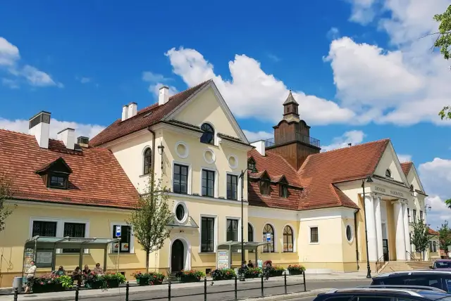 Grodzisk Mazowiecki: Co warto zobaczyć? Przewodnik po atrakcjach