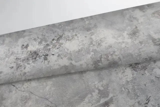 Ile wiąże beton? Poznaj kluczowe czynniki wpływające na czas utwardzania