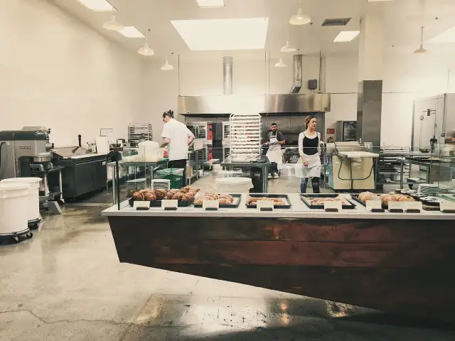 Jakie przyprawy do kapusty? Odkryj sekrety mistrzów kuchni!