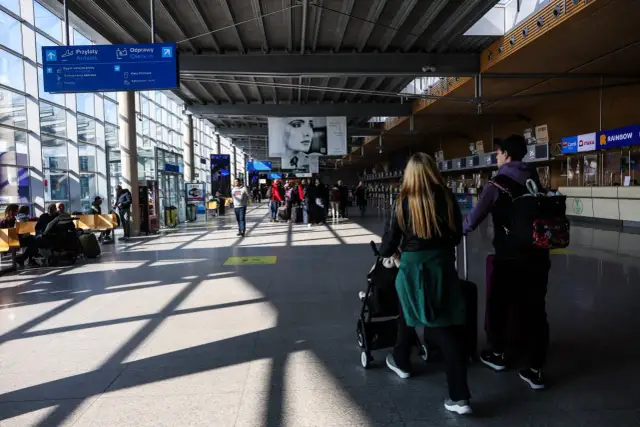 Gdzie można polecieć z Poznania? Odkryj najlepsze kierunki lotów