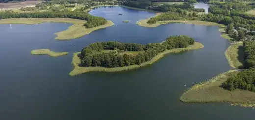 Jezioro Białe Filipowskie: Krystaliczna głębia i cisza Suwalszczyzny