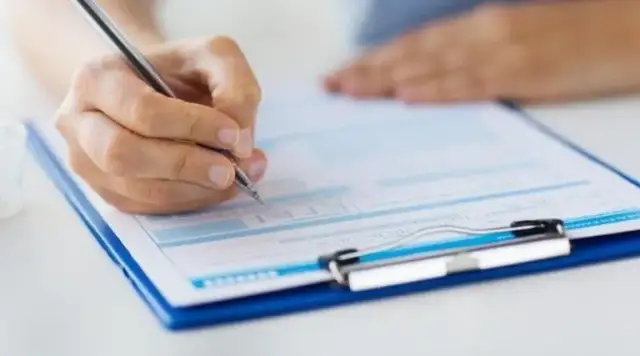 Czy fizjoterapeuta może wystawić receptę na leki i wyroby medyczne?