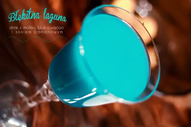 Pyszne drinki z sokiem bananowym i blue curacao, które zachwycą gości