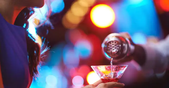 Martini Rosato drink - wyjątkowy smak i najlepsze przepisy na koktajle