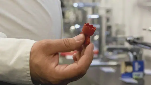 Jak odkręcić sitko w kranie? Poznaj triki na zapieczony perlator