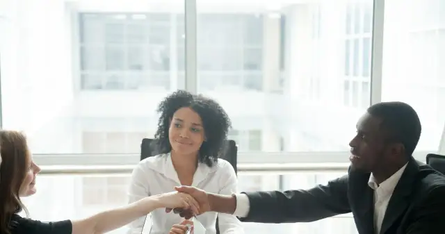 Jak zatrudnić Ukraińca na umowę zlecenie bez zbędnych formalności