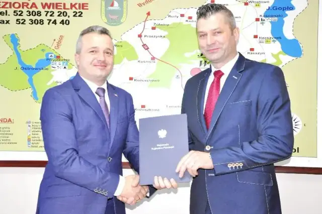 Urząd Gminy Jeziora Wielkie: Kluczowe informacje i aktualności